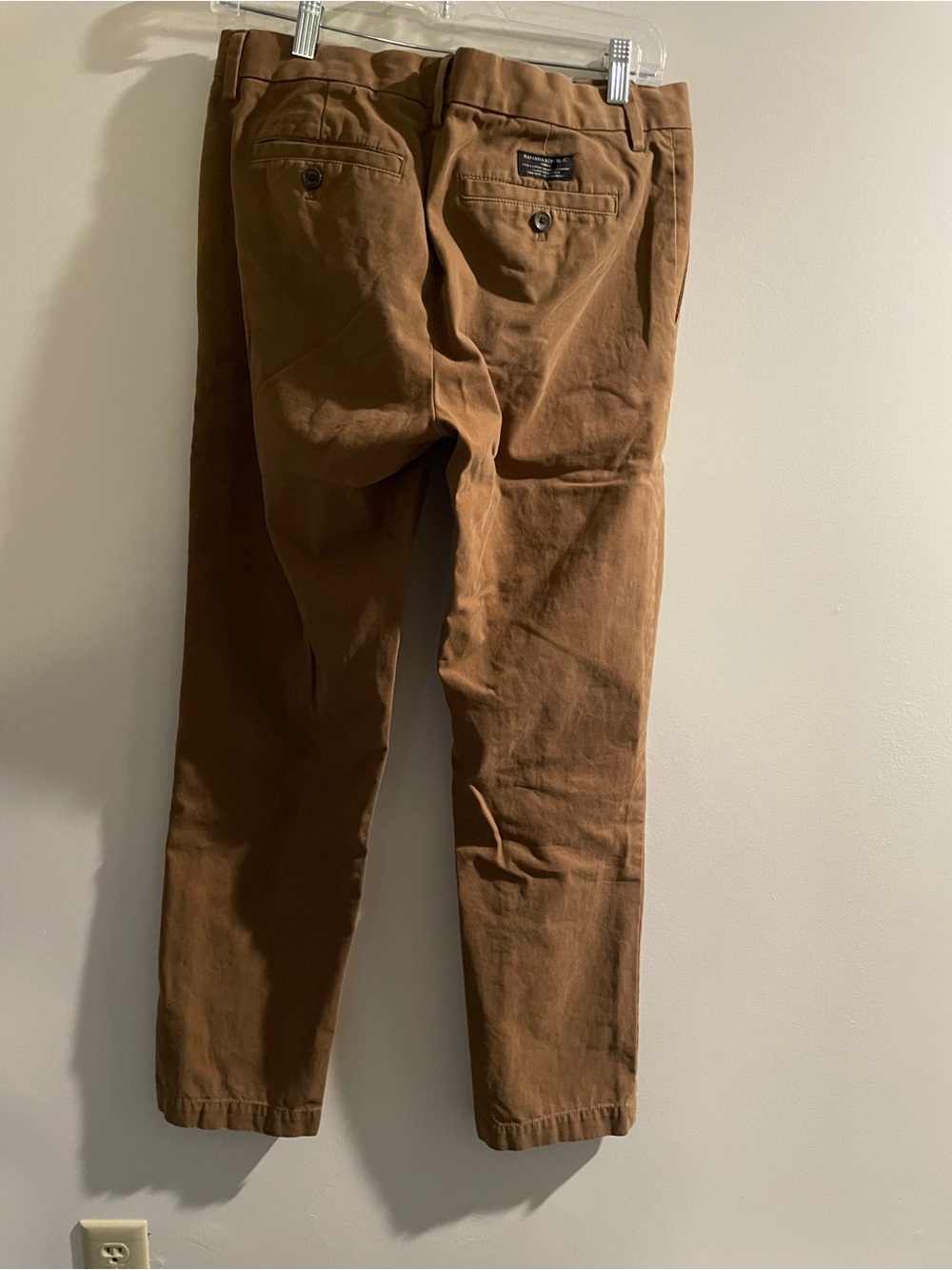 Banana Republic 30x32 Emerson Chino - Picture 6 of 7